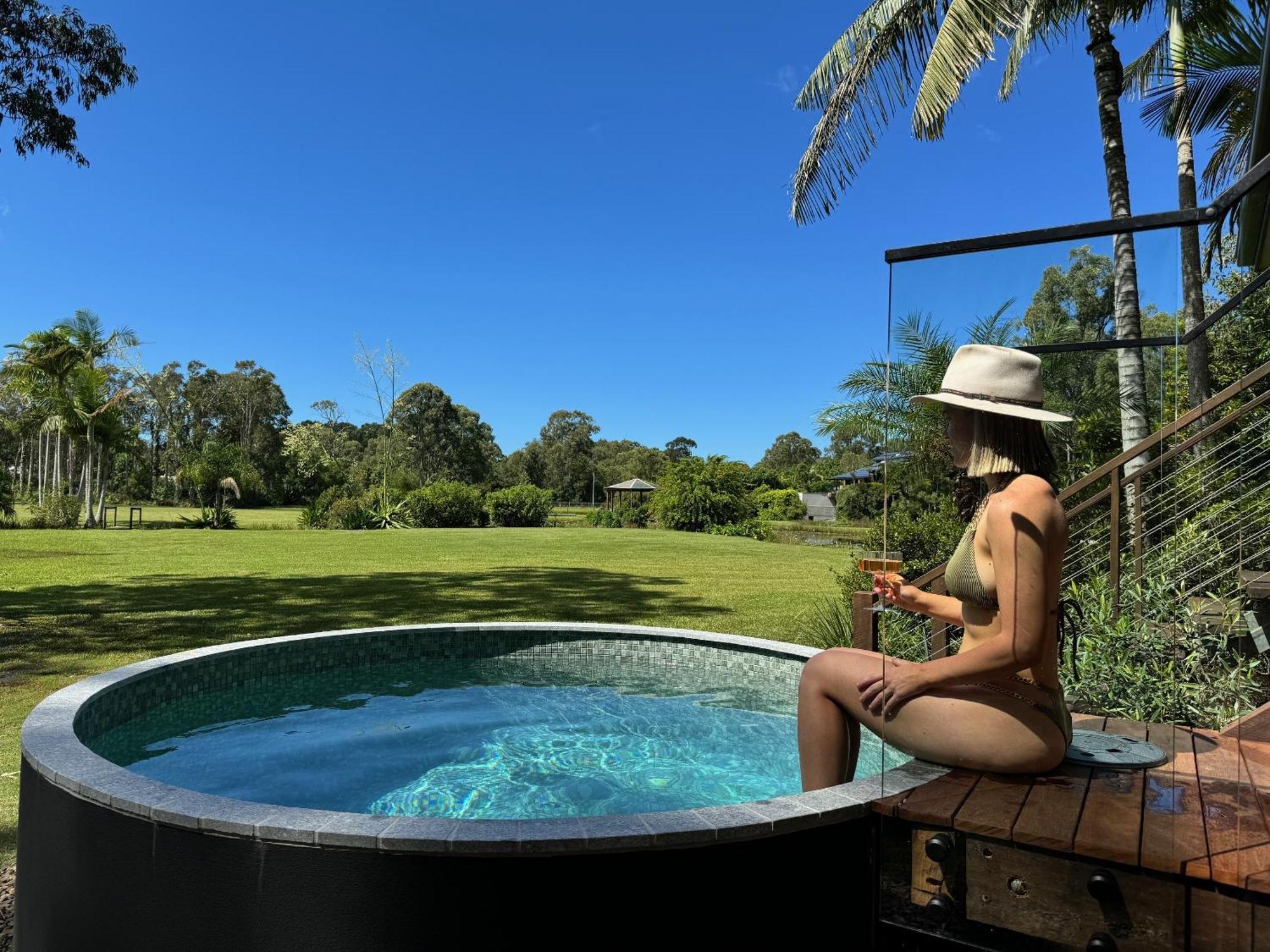 Lake Weyba Cottages Noosa Переджиан Бийч Екстериор снимка